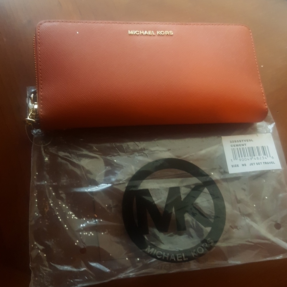 authentic michel kors wallet